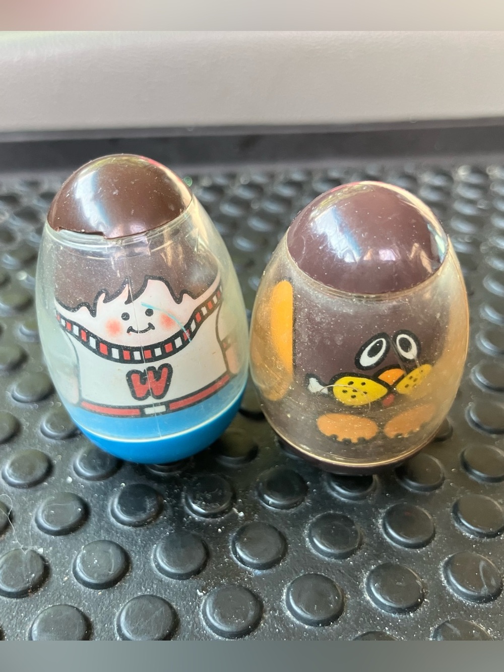 Vintage Hasbro BROWN PUPPY DOG BEGGING and MAN Weebles Wobbles